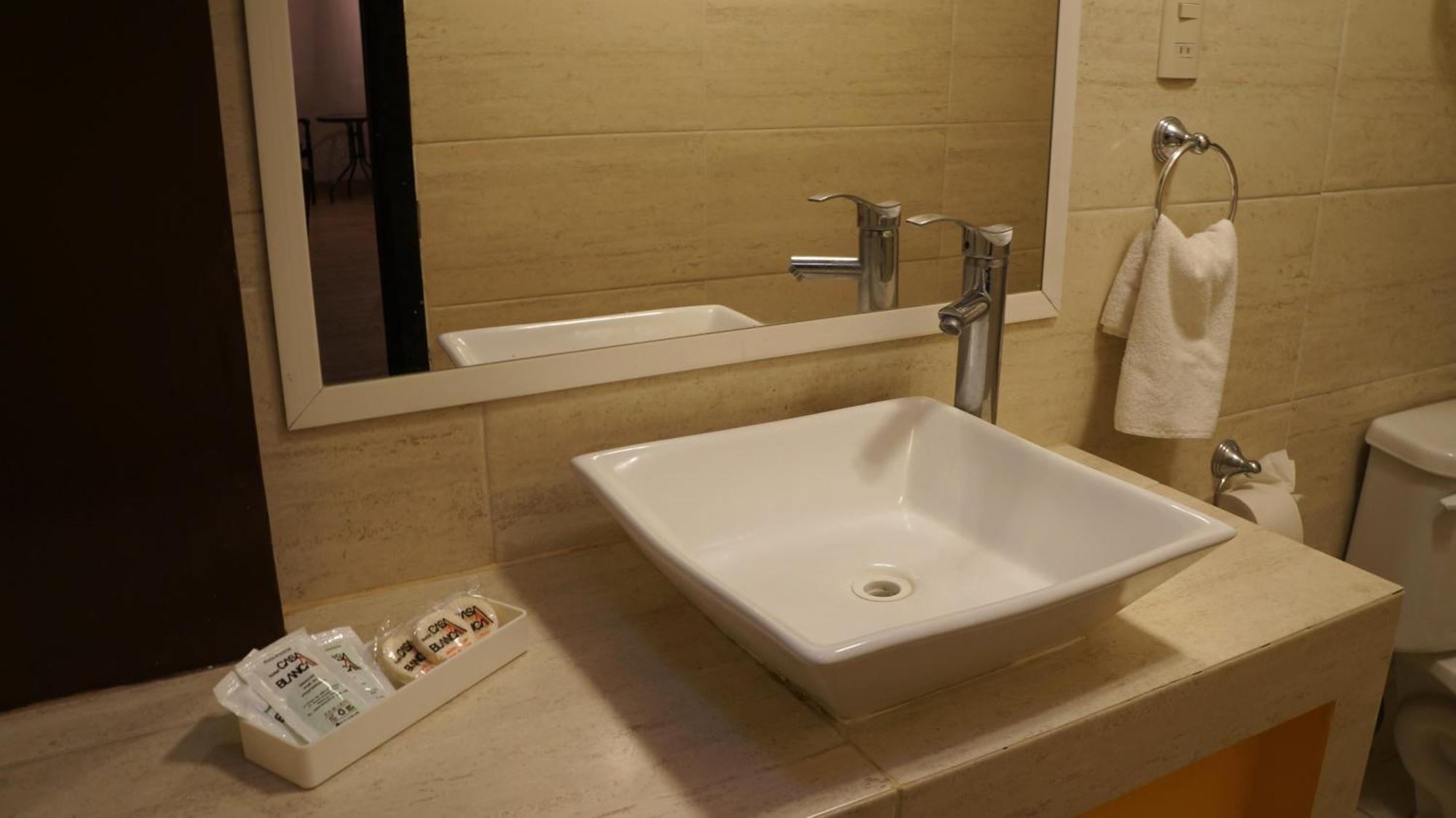 Hotel Casa Blanca Fresnillo de Gonzalez Echeverria Ngoại thất bức ảnh